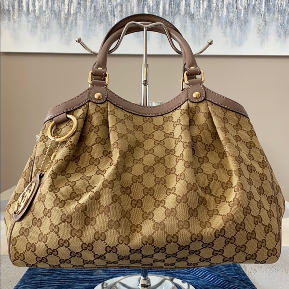 🎊SALE🎊💎✨Gucci Sukey Medium✨💎